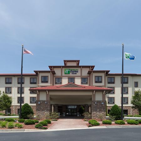 Holiday Inn Express & Suites Lexington North West-The Vineyard By Ihg Екстериор снимка