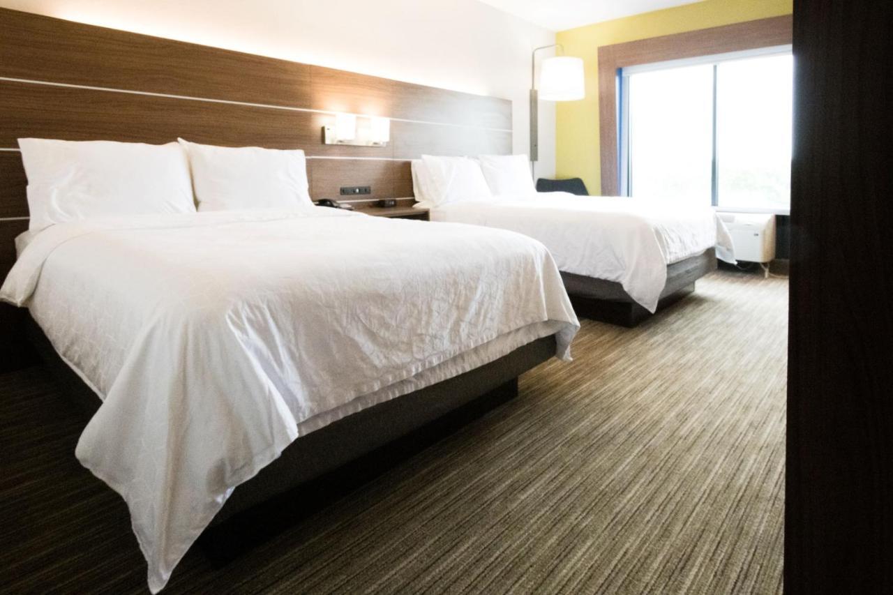 Holiday Inn Express & Suites Lexington North West-The Vineyard By Ihg Екстериор снимка