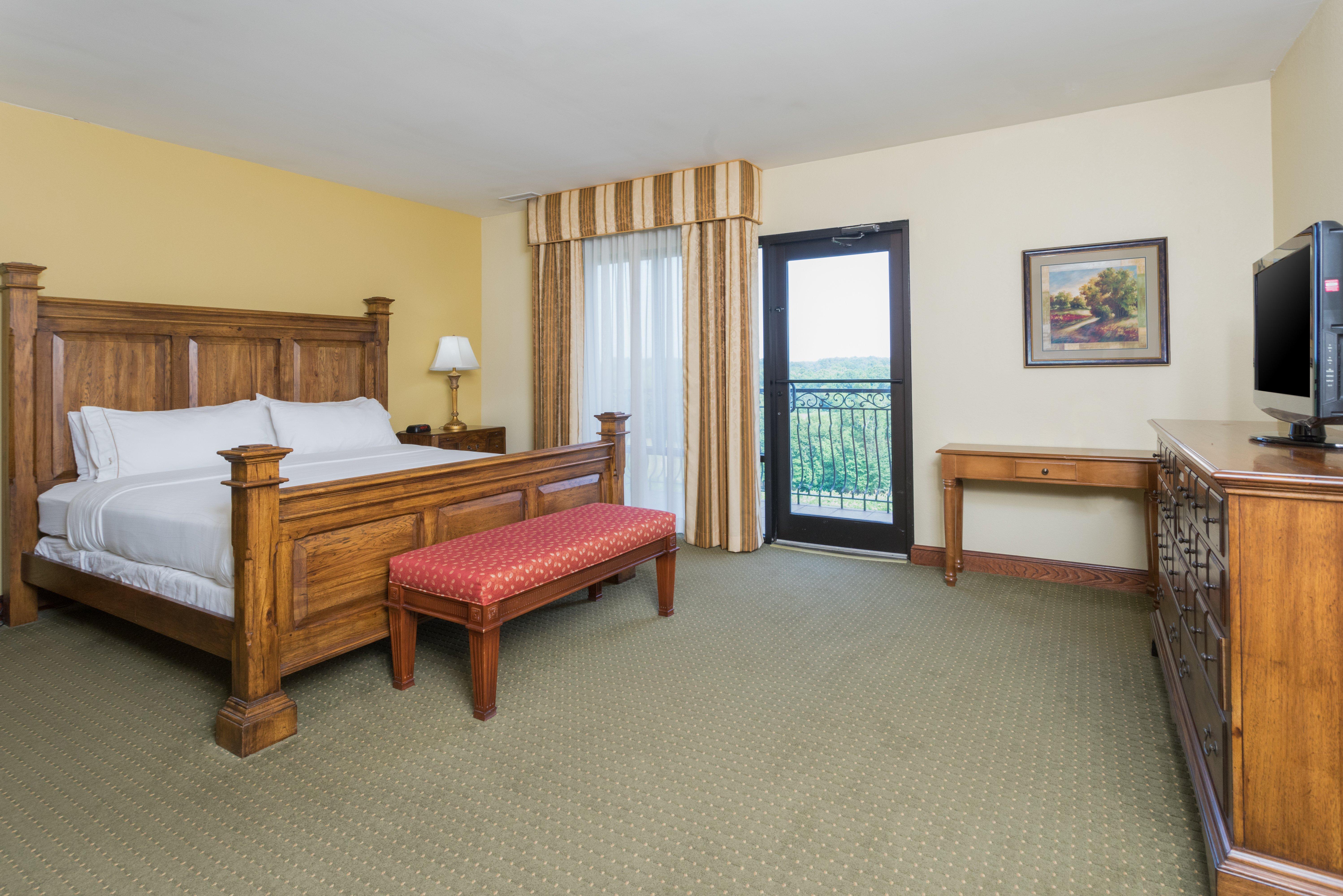Holiday Inn Express & Suites Lexington North West-The Vineyard By Ihg Екстериор снимка