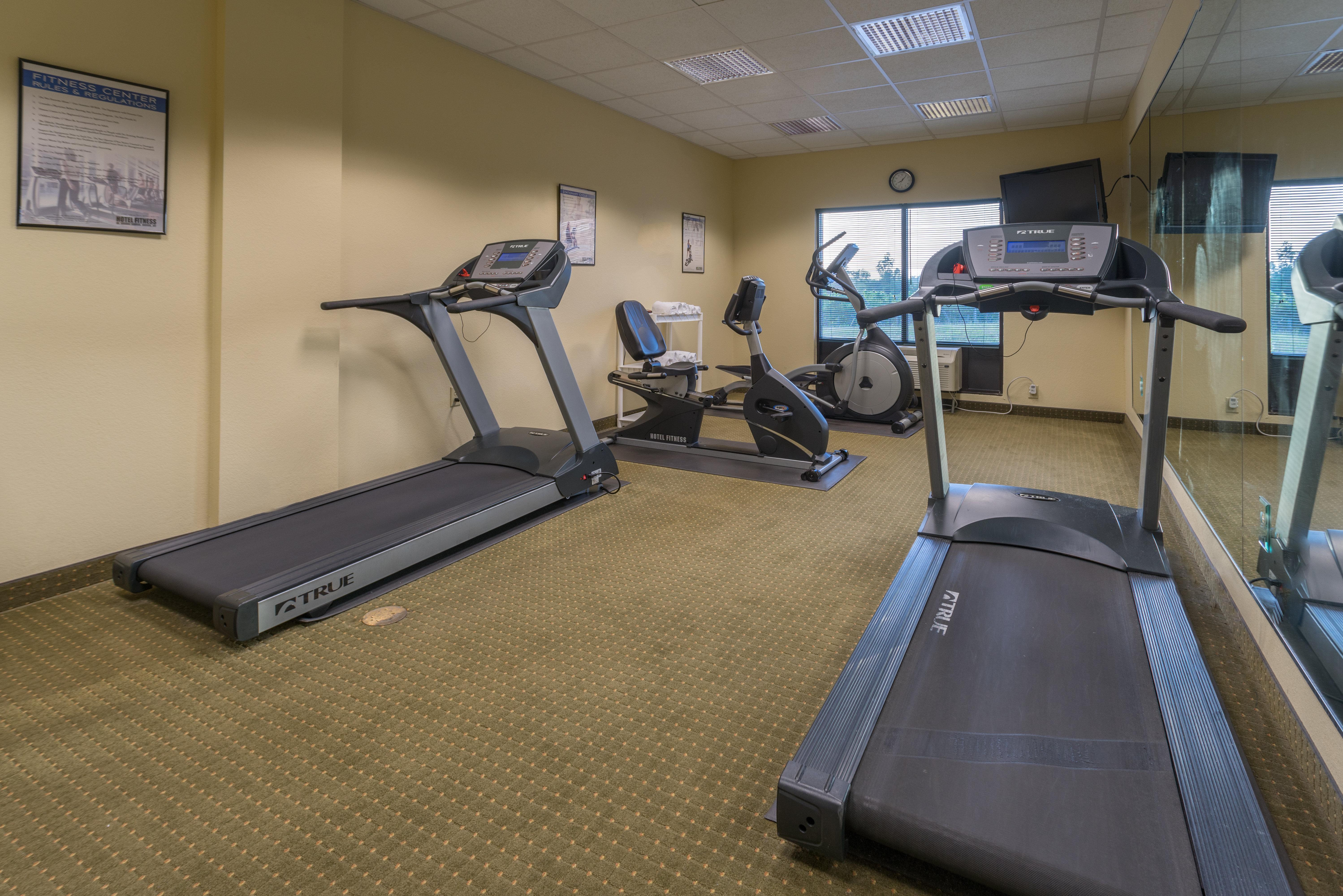 Holiday Inn Express & Suites Lexington North West-The Vineyard By Ihg Екстериор снимка